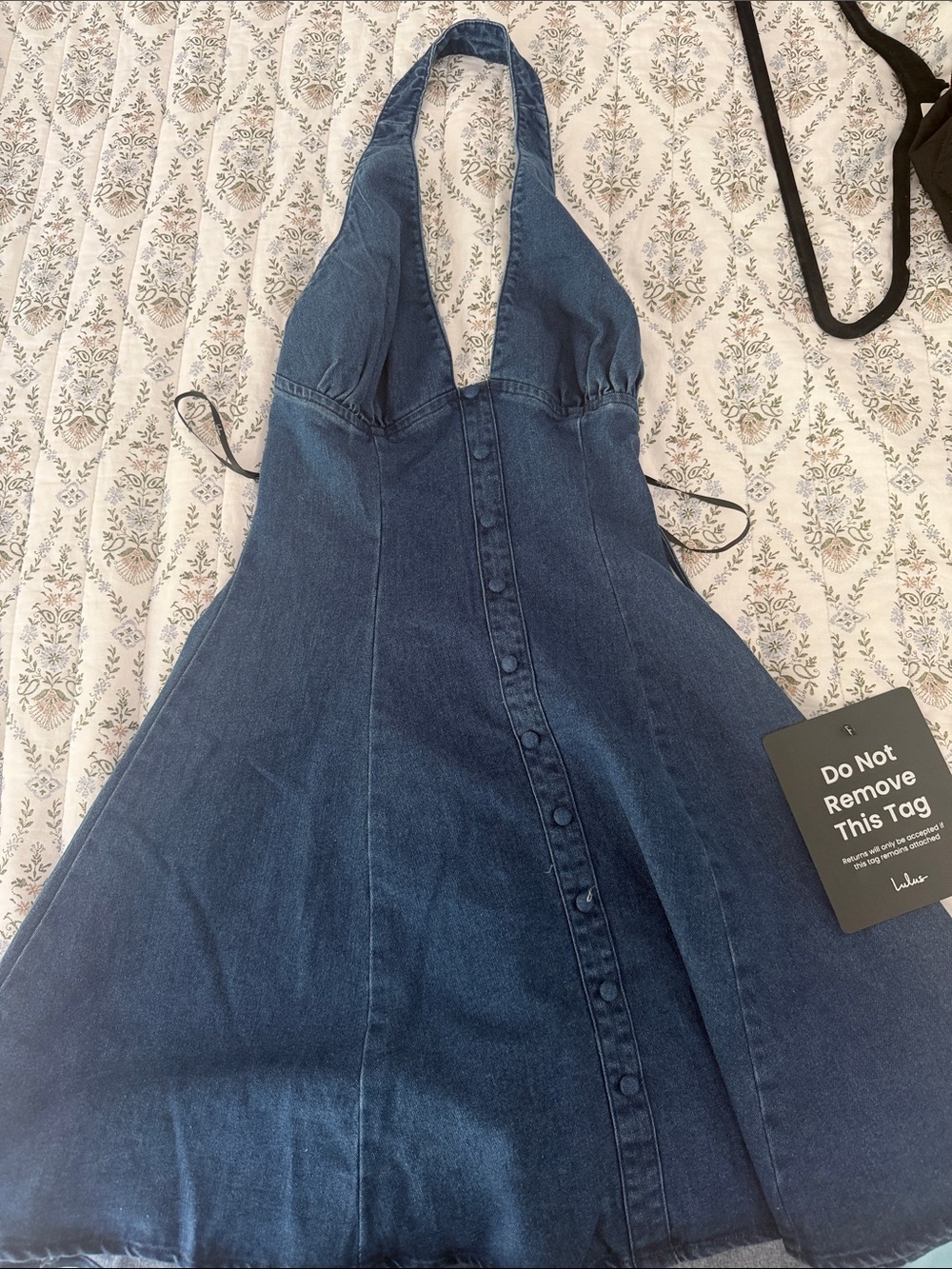 Lulus Juelene Dark Wash Denim Button-front Mini Dress Blue - Size XS - Picture 2 of 2